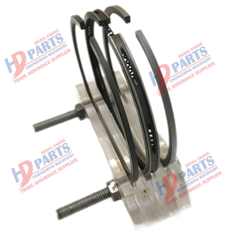 Z750 Z751 D1100 D1101 D1102 DH1101 V1500 V1501 V1502 S2200 पिस्टन रिंग 15221-210 KUBOT डीजल इंजन भागों के लिए उपयुक्त