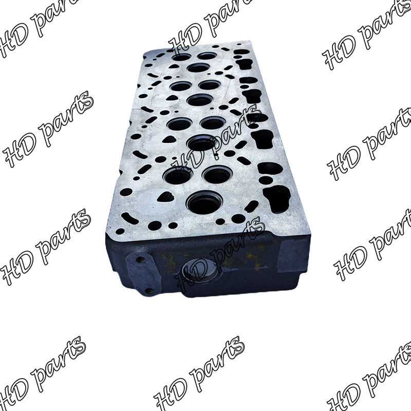 कोमात्सु के लिए V3300 V3600 16V इंजन सिलेंडर हेड 1G513-03020 1G545-03020 1C040-03027