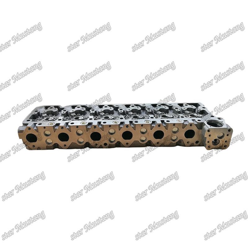 6D107 PC200-8 इंजन सिलेंडर हेड A 4988954 3977221 KOMATSU इंजन स्पेयर पार्ट्स के लिए