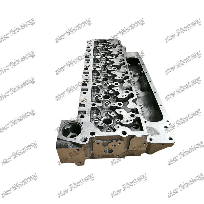 6D107 PC200-8 इंजन सिलेंडर हेड A 4988954 3977221 KOMATSU इंजन स्पेयर पार्ट्स के लिए