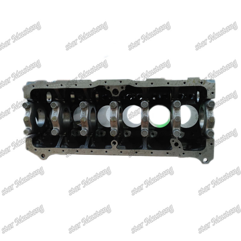 सिलेंडर बोलक DB58 65.01101-6079 65.01101-0031 DOOSAN इंजन स्पेयर पार्ट्स के लिए