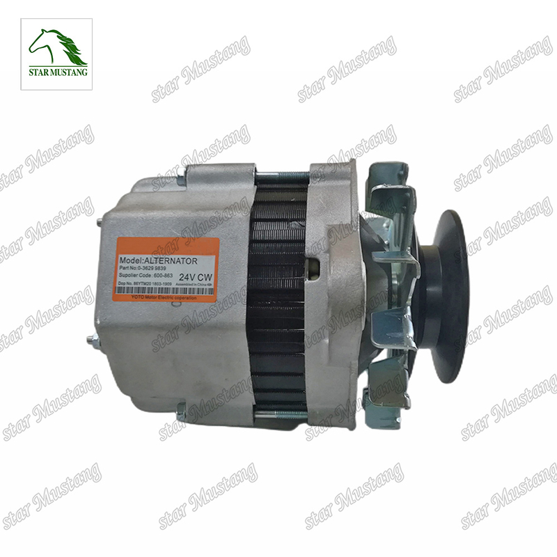 मूल डीजल इंजन अल्टरनेटर 4D95 PC60-5 24V 30A 600-821-3850